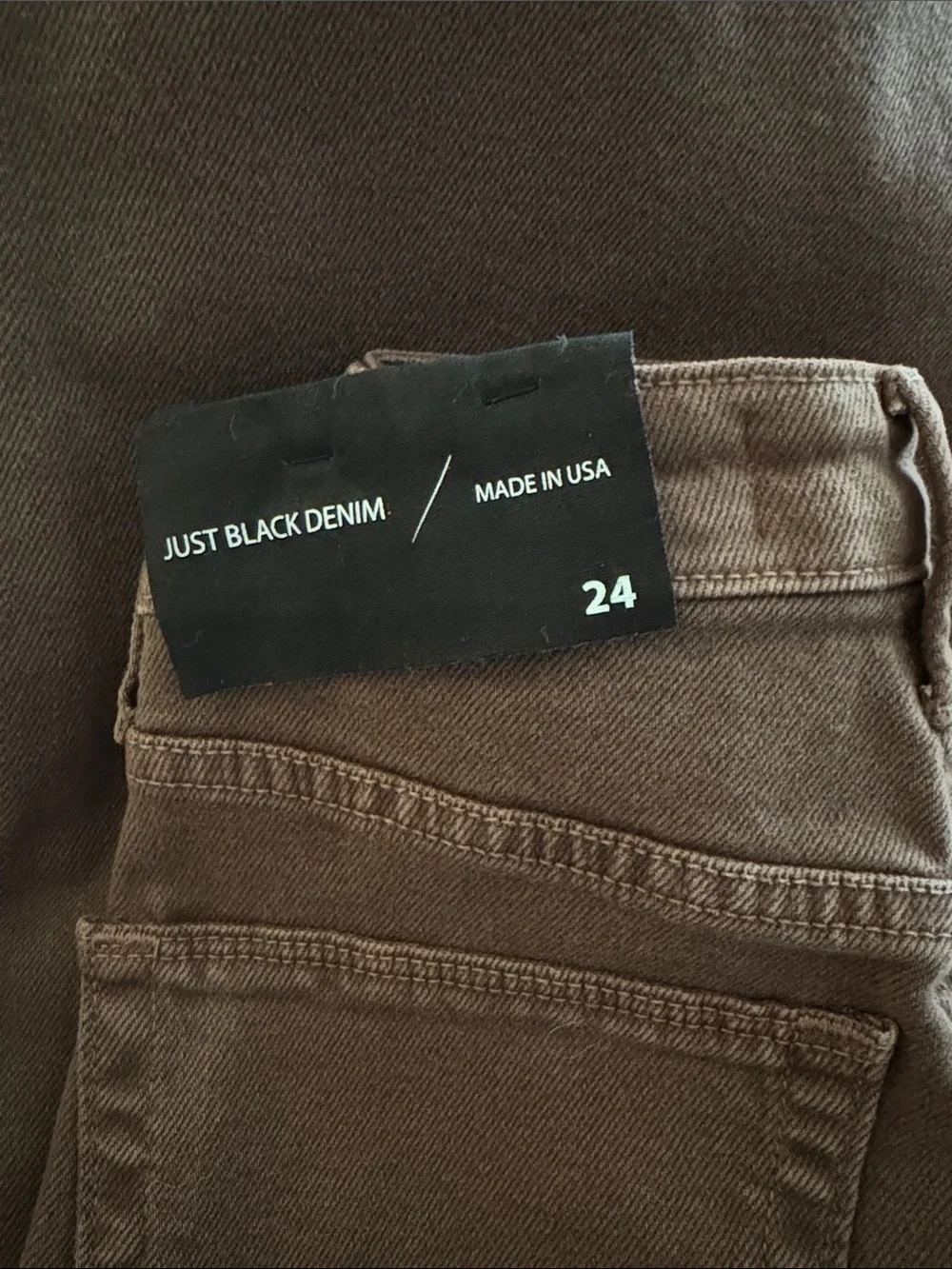 NWT Just Black Denim High-Rise Wide Leg Jeans in Chocolate Brown Size 24 - Picture 3 of 3